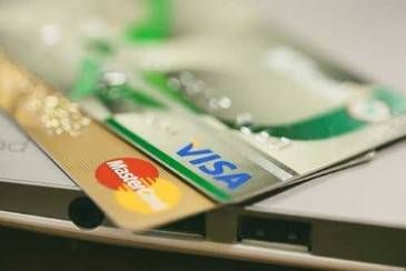 Keeping Credit Cards After Filing a Chapter 7 Bankruptcy